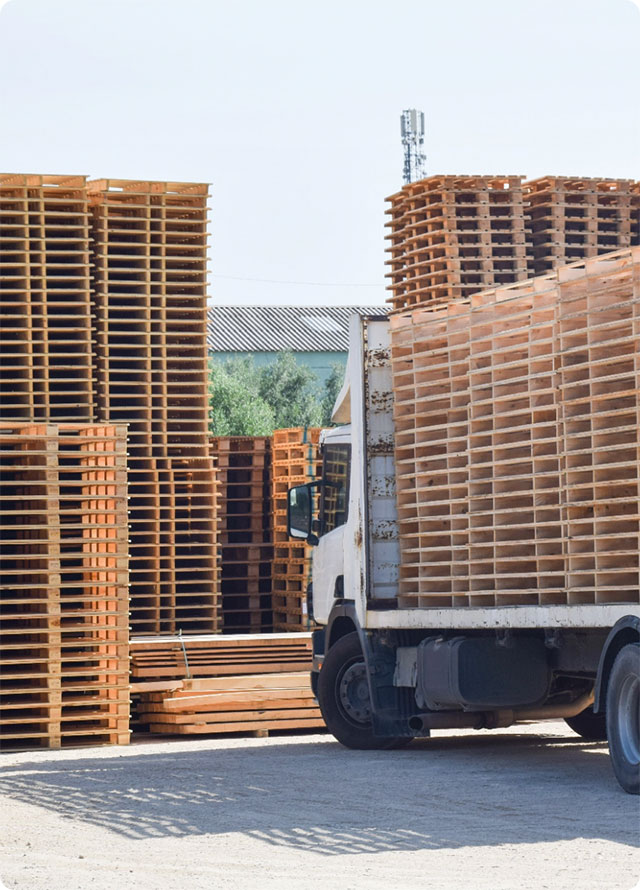 Pallets loading on truck